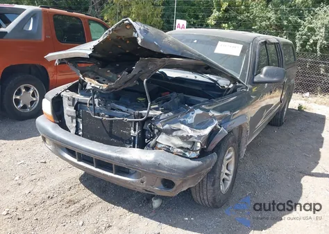 2004 Dodge Dakota Sport/Sxt from USA, damaged, VIN 1D7HL38K74S739061